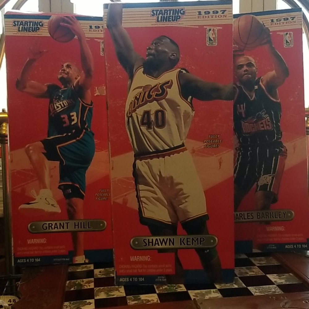 Starting line up 1997 18 inch figures